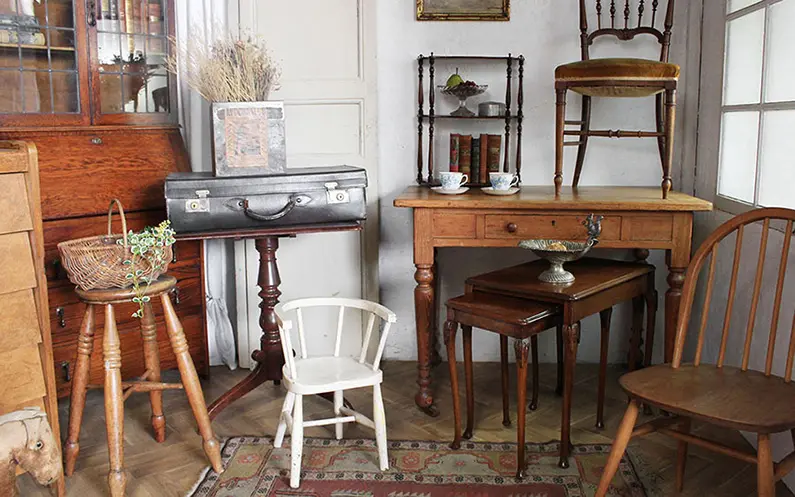 アンティーク家具 安い