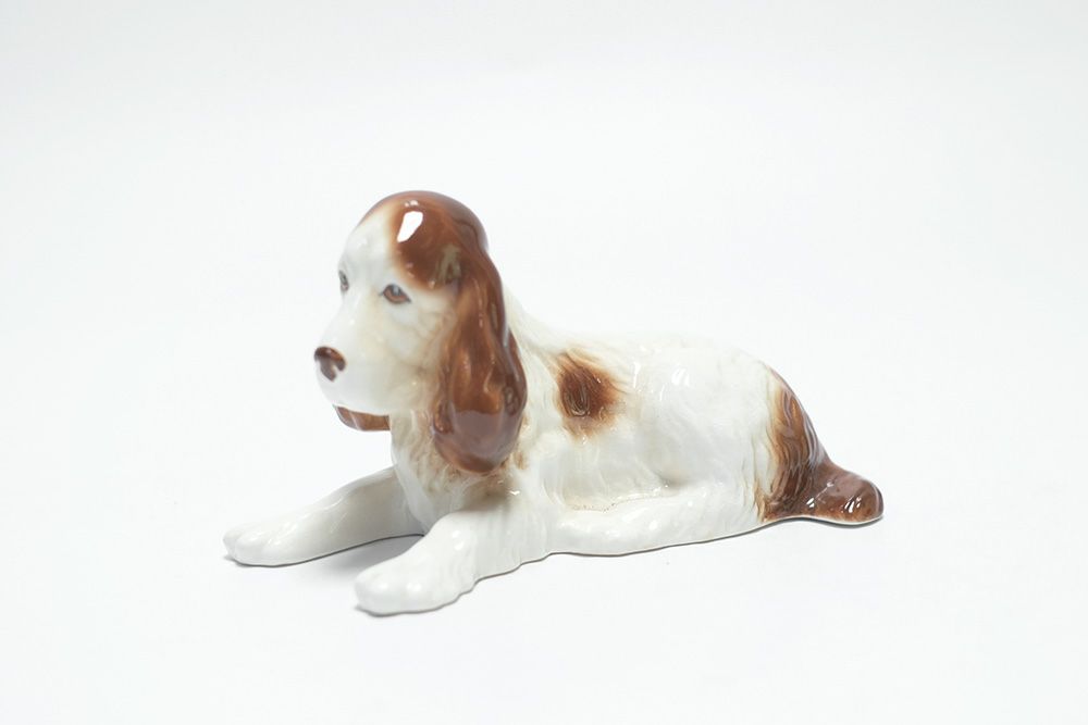 アンティーク フィギュリン スパニエル 犬の陶器オブジェ SylvaC