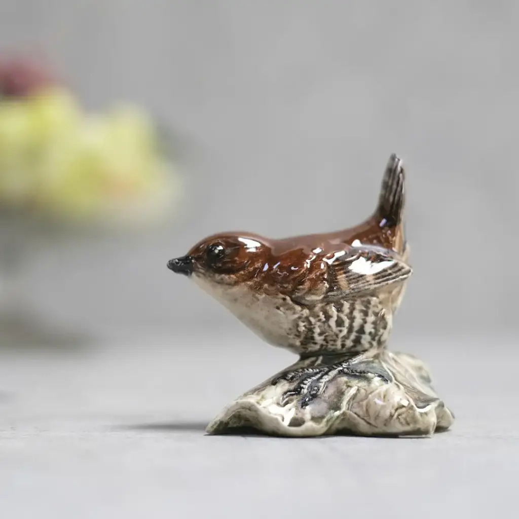 ヴィンテージフィギリン BESWICK WREN 鳥の置物 ピーターラビット陶製フィギュアで有名なイギリスのベスウィック社製
１