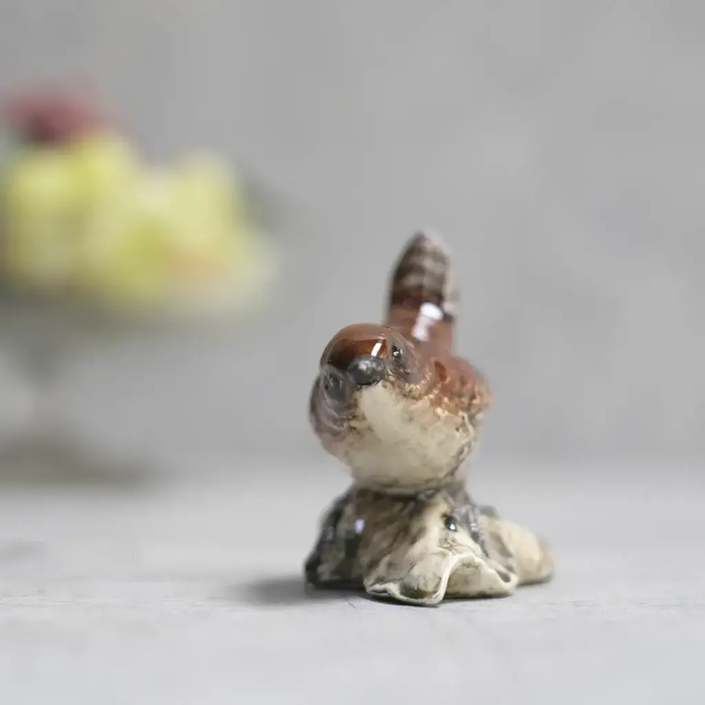 ヴィンテージフィギリン BESWICK WREN 鳥の置物 ピーターラビット陶製フィギュアで有名なイギリスのベスウィック社製 –  MALTOの入荷お知らせ情報&日々のブログ