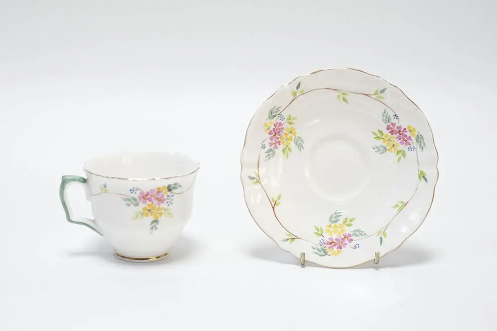 アンティーク ティーカップ&ソーサー Crown Staffordshire イギリス 1801年創業/アンティーク食器2