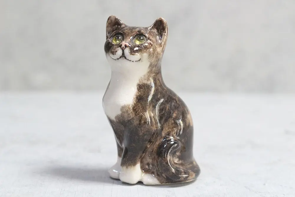 ヴィンテージ ウィンスタンレーキャット/ケンジントンキャット サビ猫の子猫 イギリス 陶芸作家Jenny Winstanley 置物